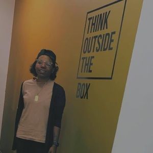 Meet your Posher, Kiamesha